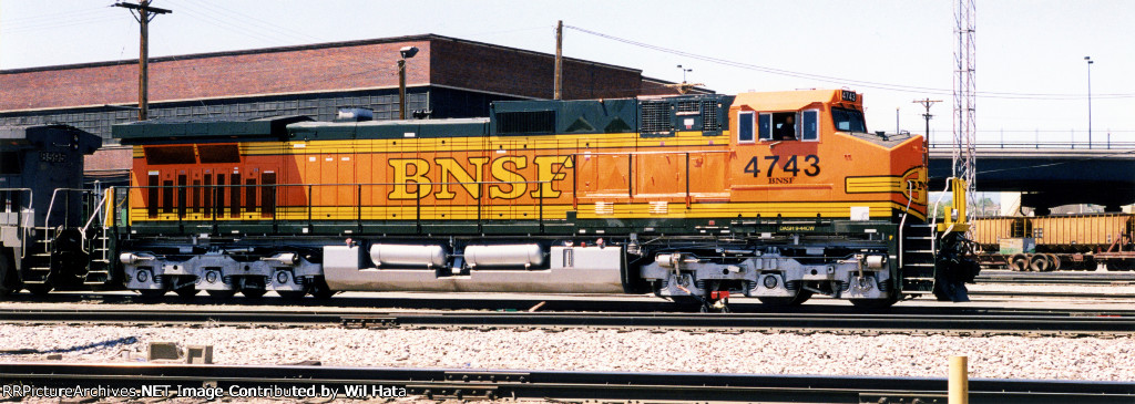 BNSF C44-9W 4743